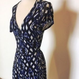 Market & Spruce true wrap dress in comfy jersey